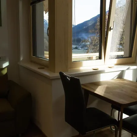 Haus Timmler Апартаменты Санкт-Антон-ам-Арльберг